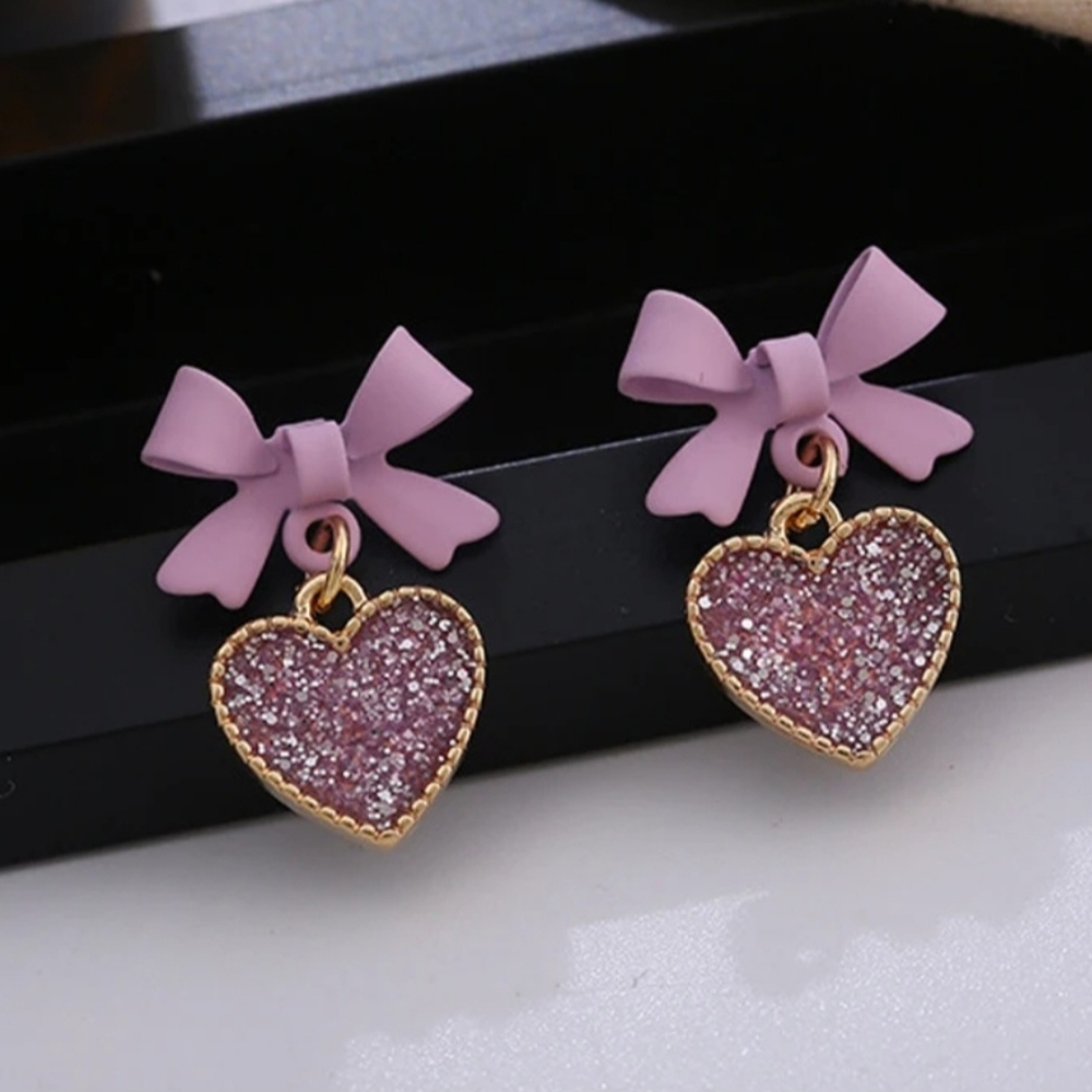 NWOT Pink Heart Earrings